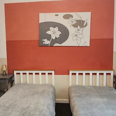 Elena Flat Lilie, Oberhausen Zentrum Centro Westfield Екстер'єр фото
